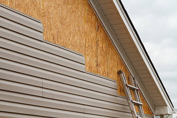24/7 Emergency Vinyl Siding experts in Henrico, NC